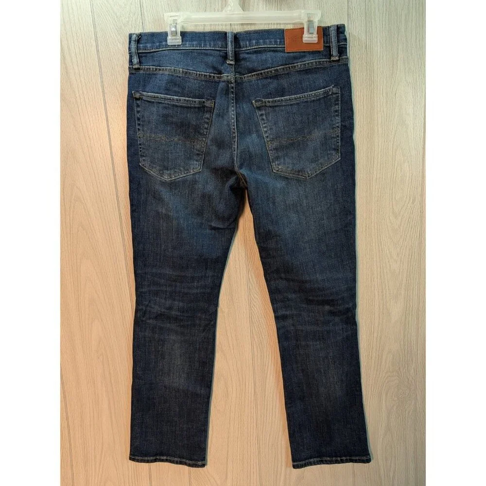 Lucky Brand Jeans 31x30 MENS BLUE DENIM 223 Straight Medium Preppy Stretch Retro